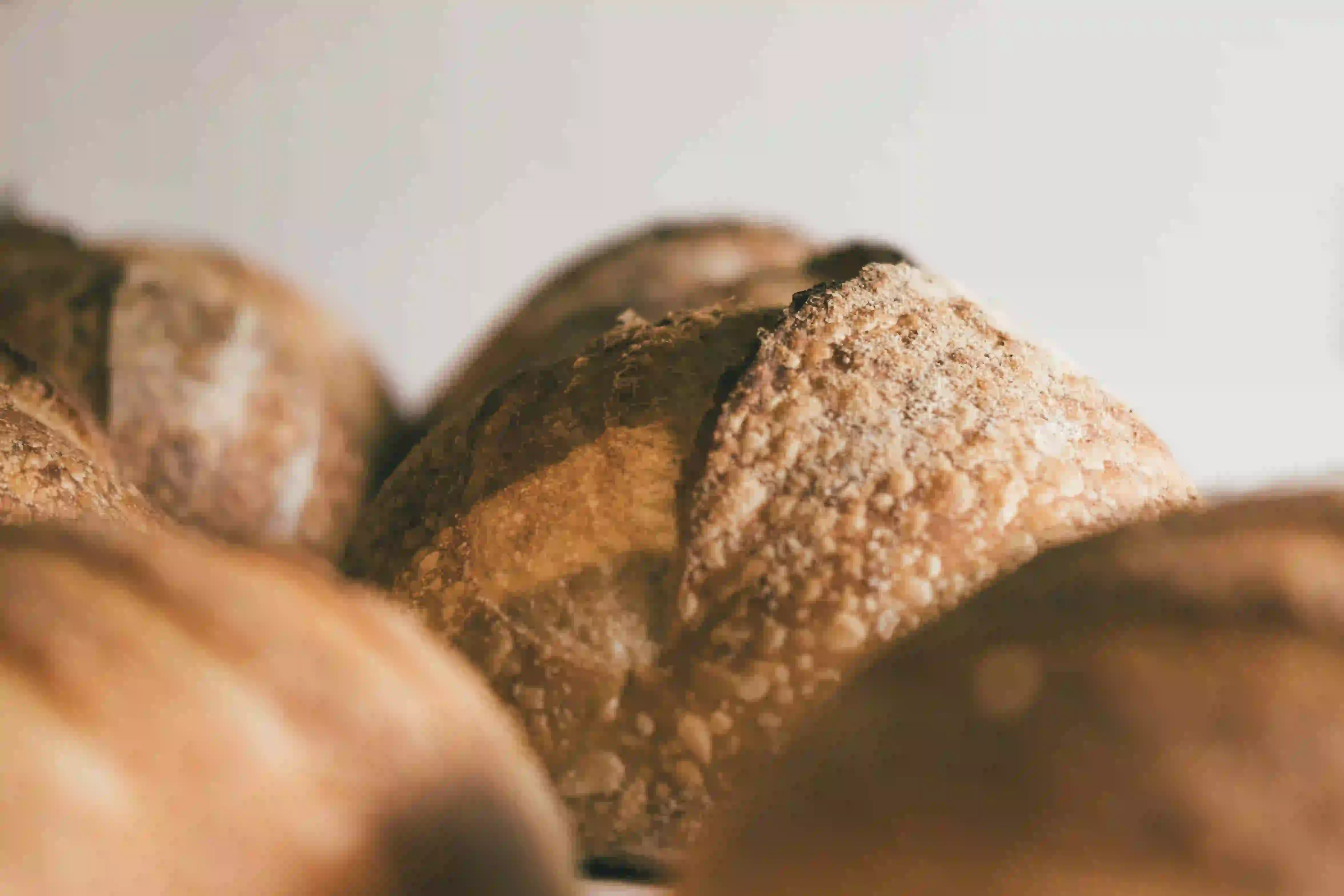 السعرات الحرارية في العيش البلدي